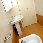 Апартаменты Colourful Flat In The Heart Of Бибионе