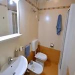 Colourful Flat In The Heart Of Апартаменты *