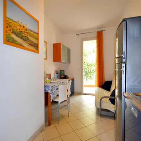 Apartment Colourful Flat In The Heart Of - Beahost Bibione